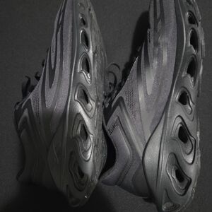 Reebok Black Athletic Shoes
